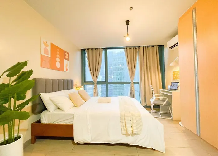 Prime Bgc Condo: Uptown Mall & Hyatt #ournw21n Manila