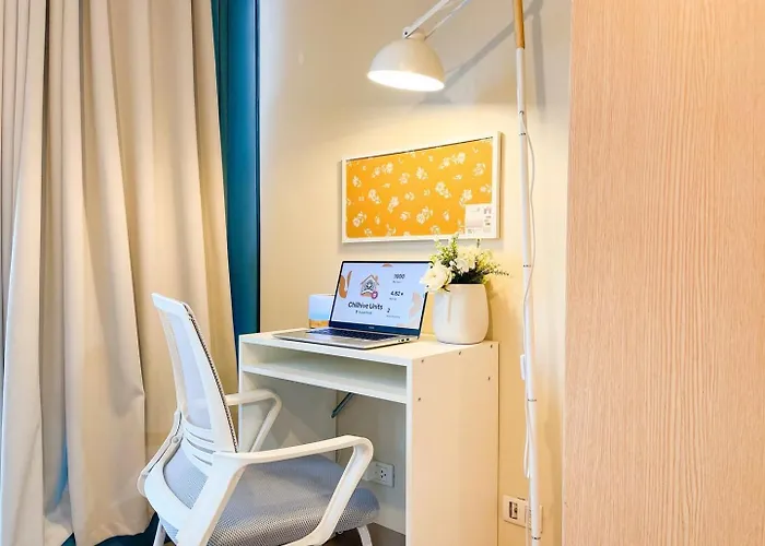 Prime Bgc Condo: Uptown Mall & Hyatt #ournw21n *