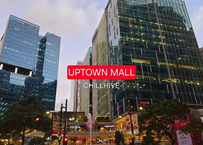 Prime Bgc Condo: Uptown Mall & Hyatt #ournw21n Holiday home Manila