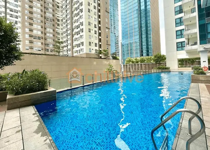 Prime Bgc Condo: Uptown Mall & Hyatt #ournw21n Holiday home *